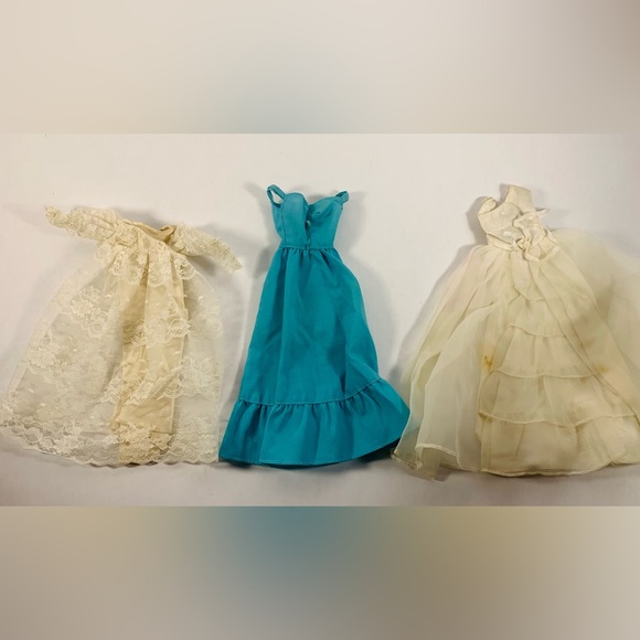 Vintage Barbie & Francie Dresses 60’s / 70’s see pics- some staining - Picture 1 of 7